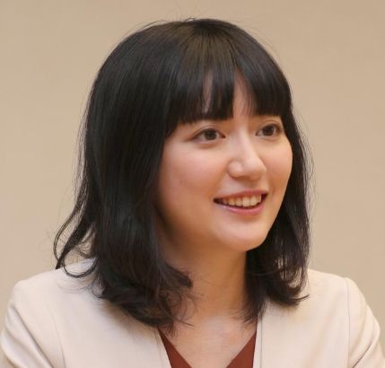 女流棋士 ビフォーアフターがヤバい 香川愛生 可愛くなった理由 Erimakeeニュースweb